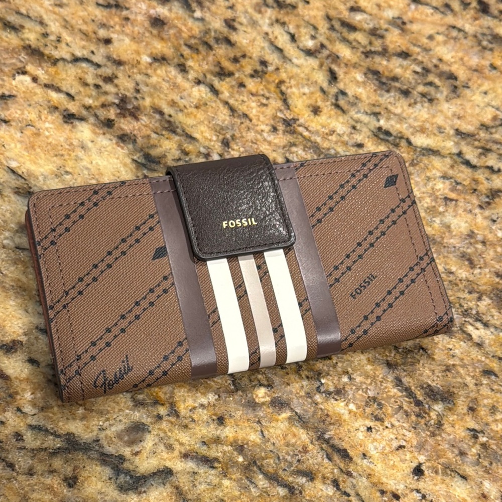 Fossil Wallet Logan RFID Tab Clutch